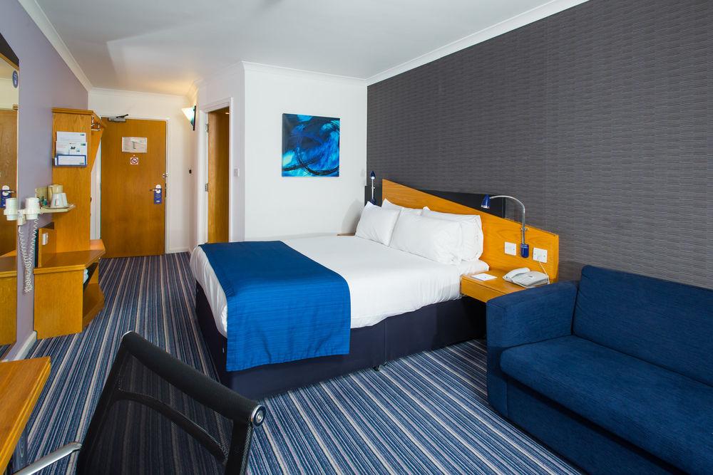 Holiday Inn Express Manchester East, An Ihg Hotel Esterno foto