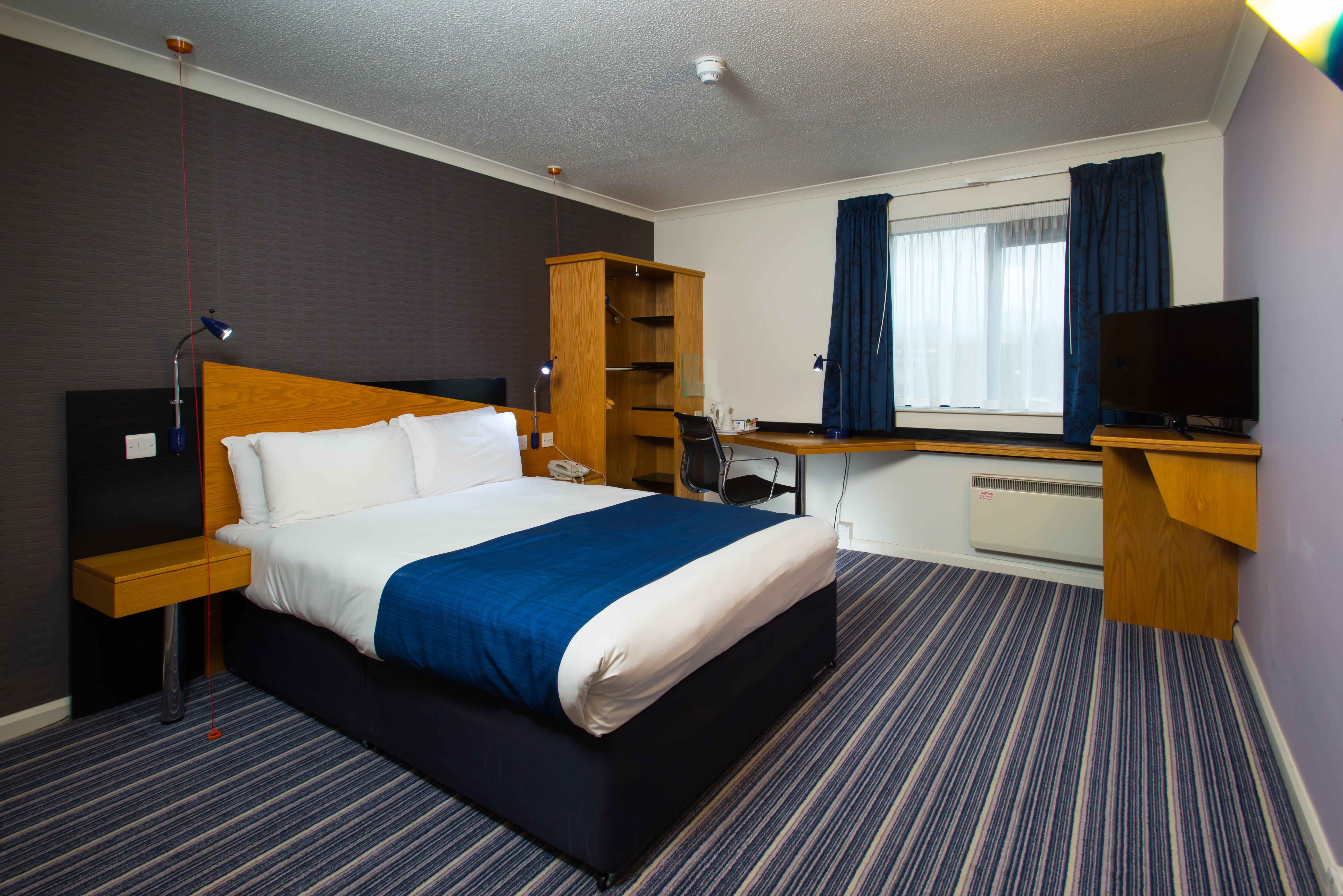 Holiday Inn Express Manchester East, An Ihg Hotel Esterno foto