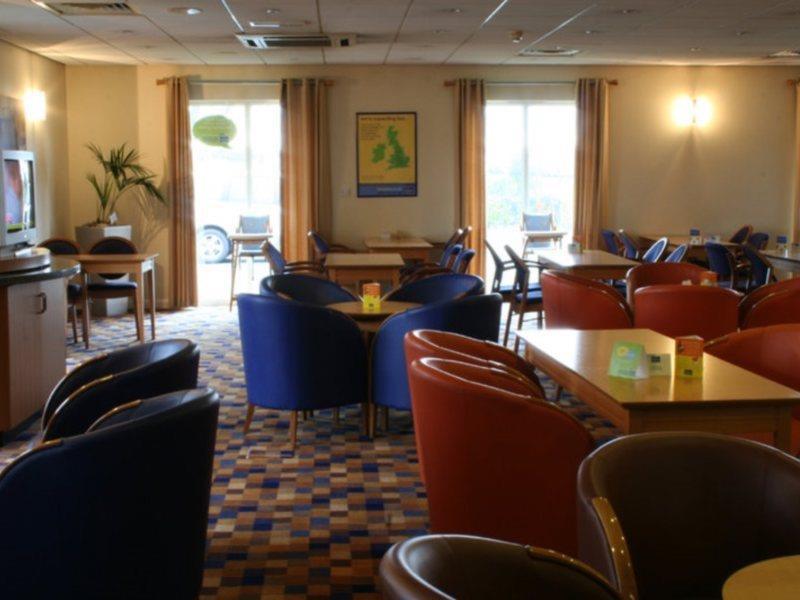 Holiday Inn Express Manchester East, An Ihg Hotel Ristorante foto